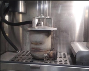 DPF cleaning machine